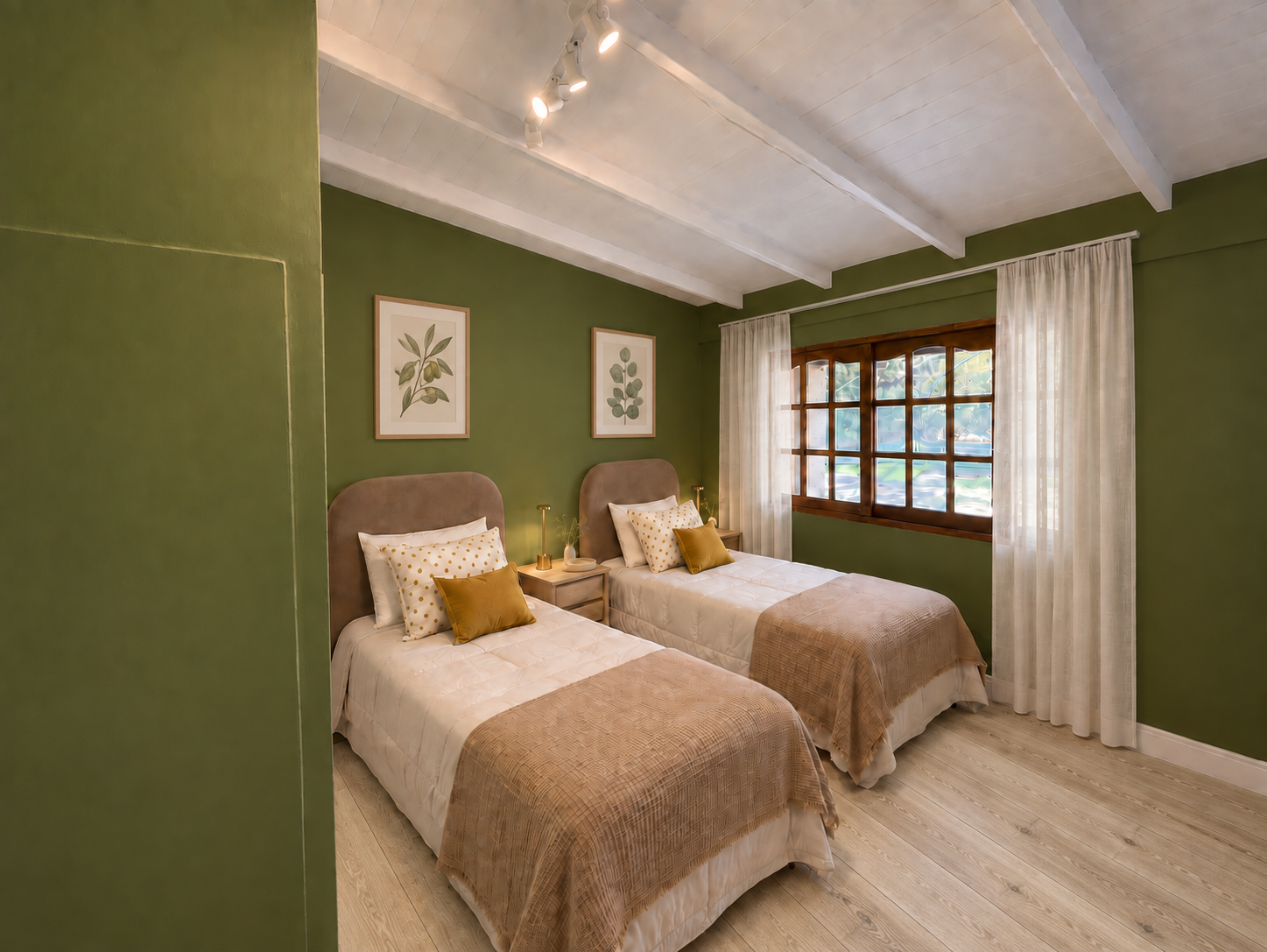 Habitación doble con paredes verde oliva, dos camas y luz natural